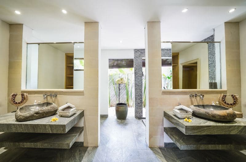 Villa Kadek — luxury villa photo 1