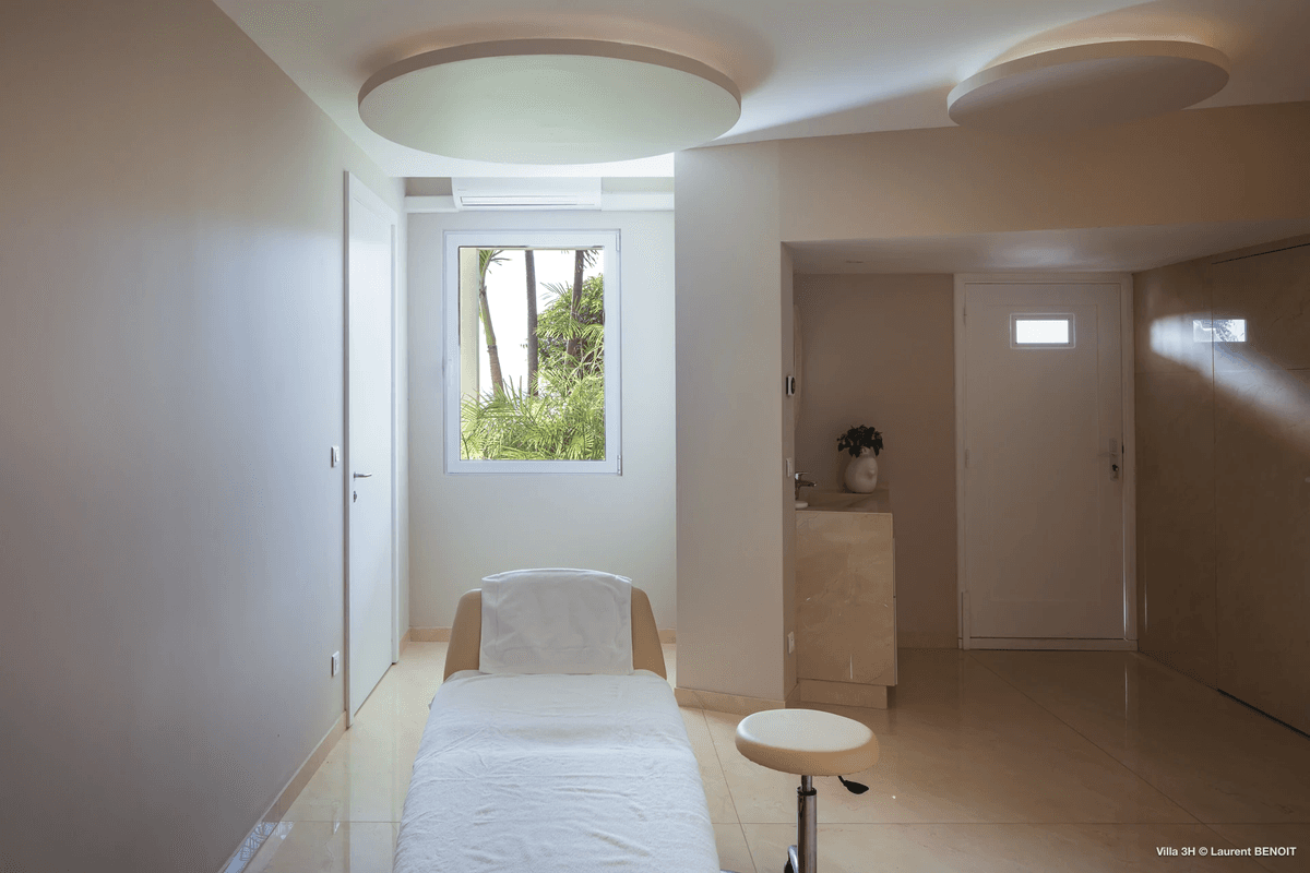 Villa HvHH — luxury villa photo 56