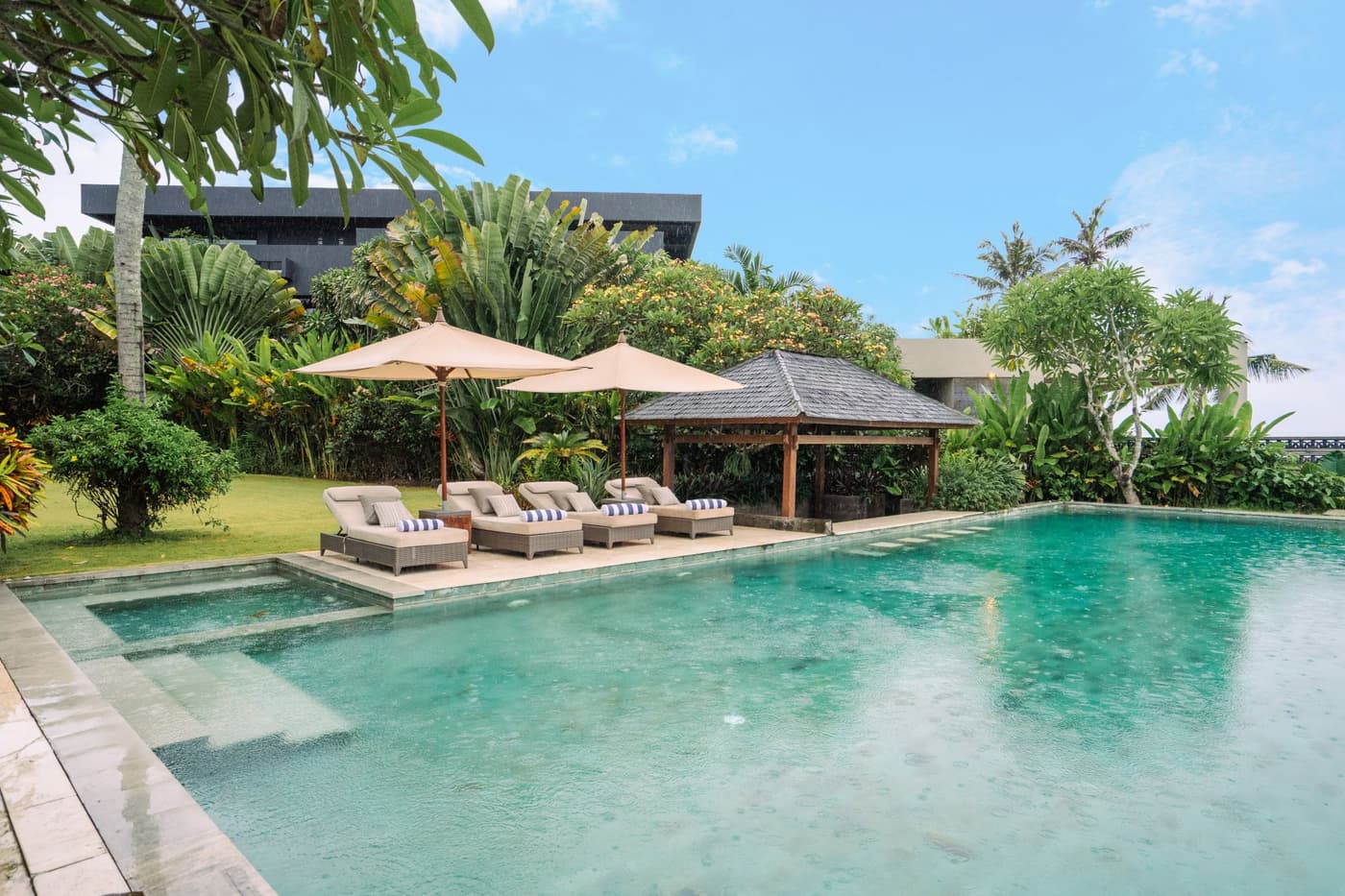 Villa Omekai — luxury villa photo 1