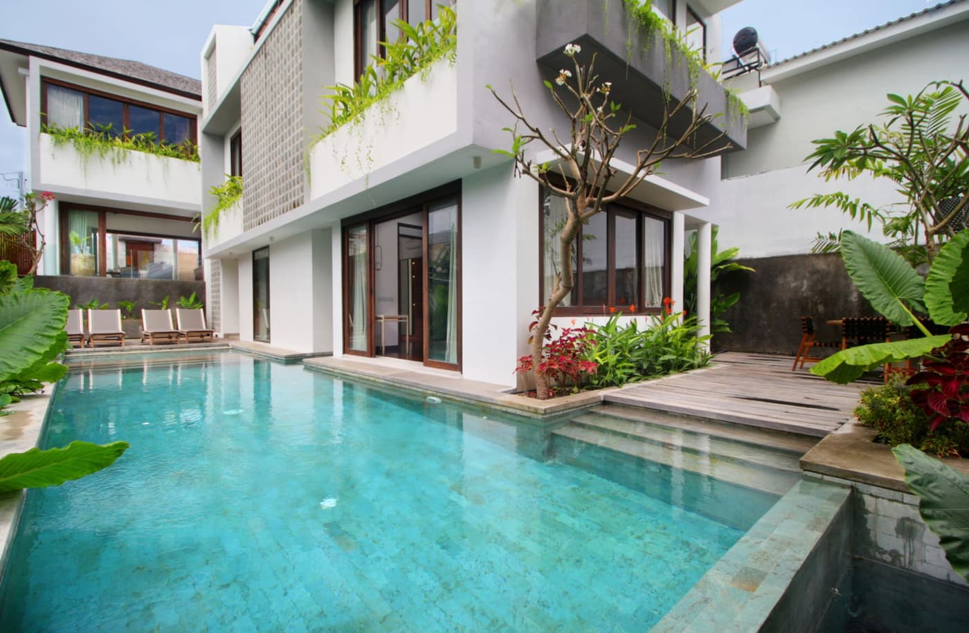 Villa Leceni — luxury villa photo 1