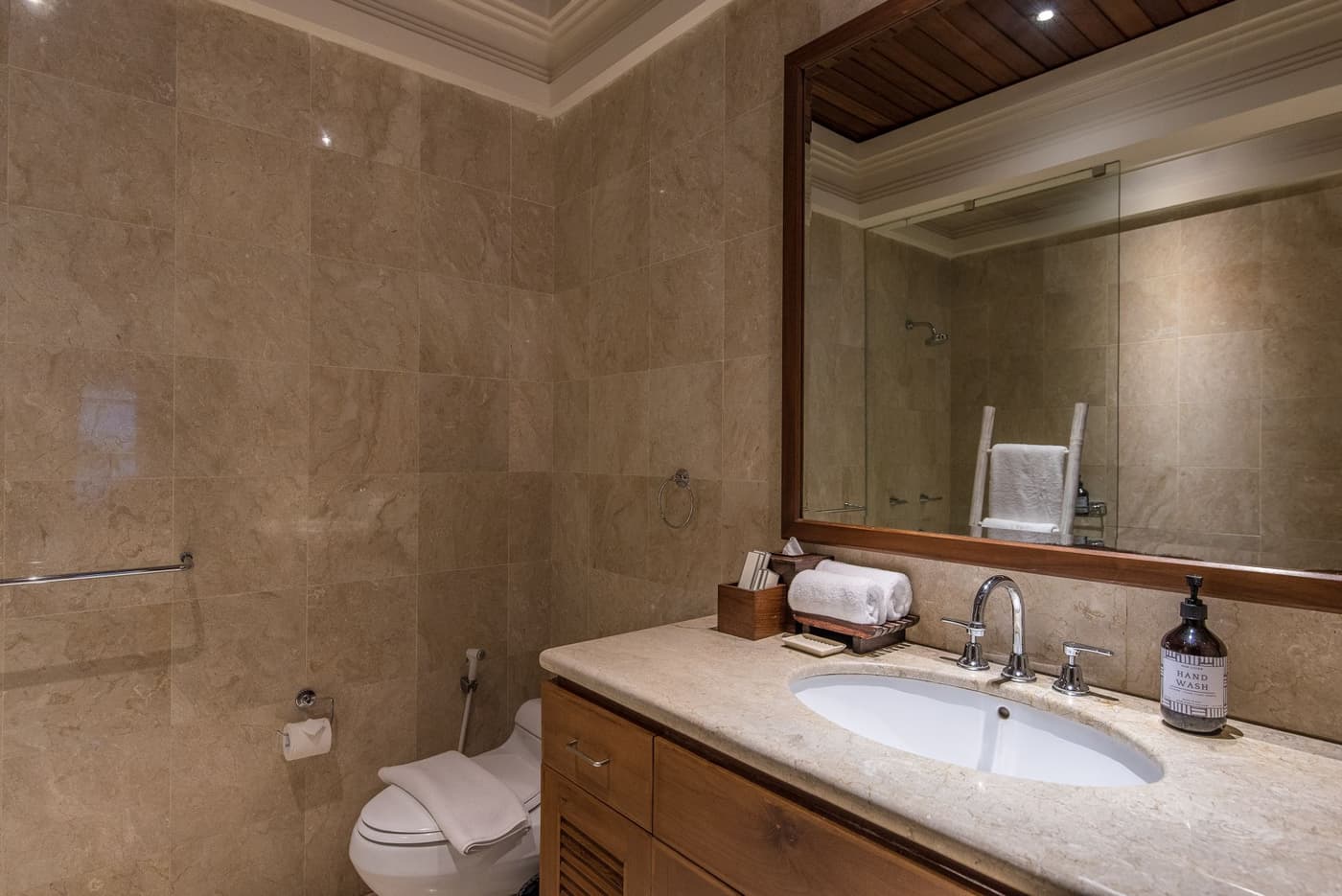Villa Senada — luxury villa photo 1