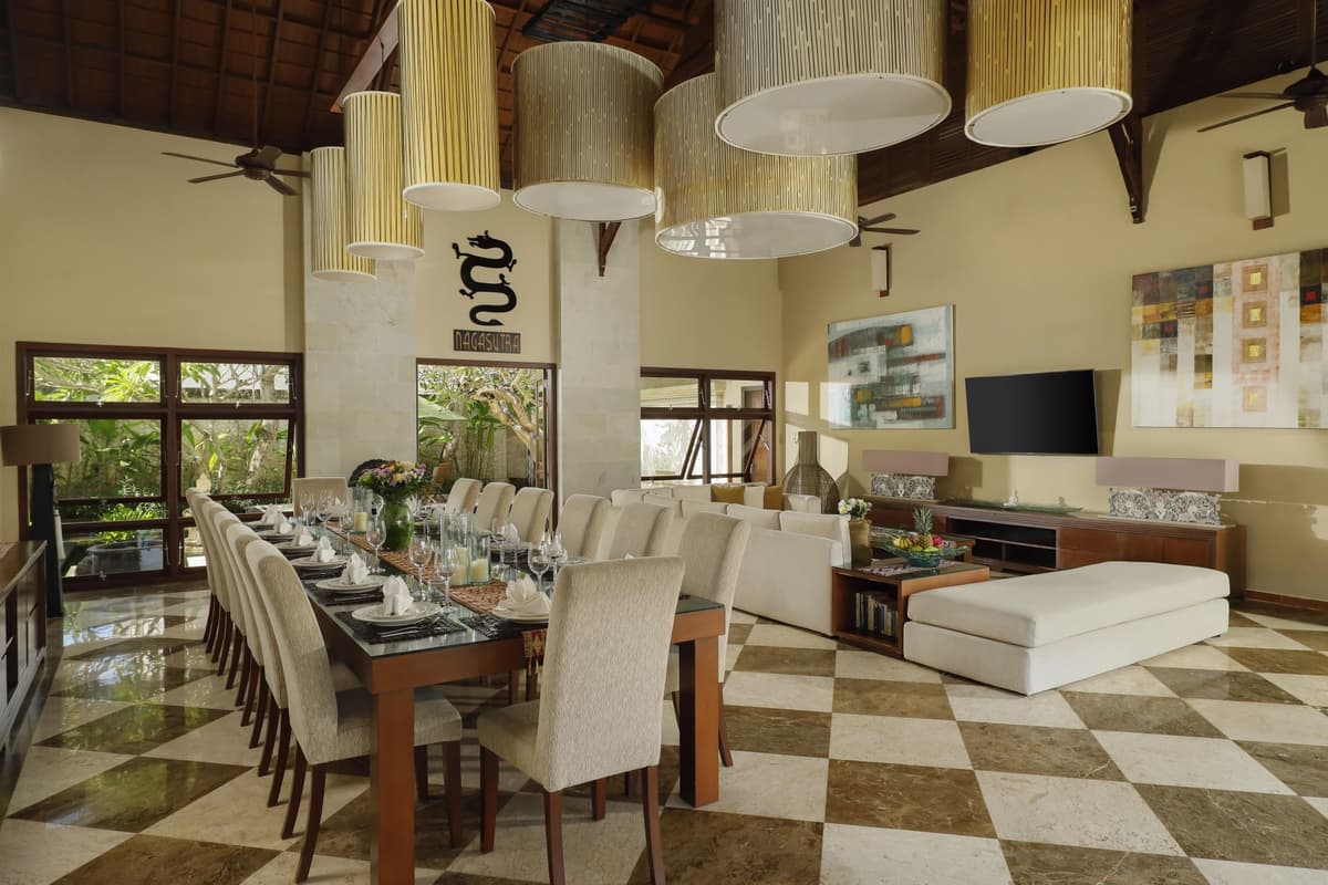 Villa Naga Sutra — luxury villa photo 2