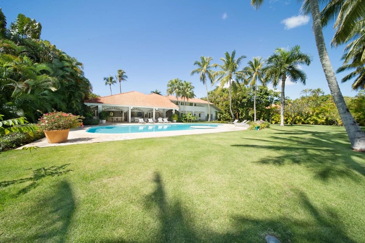 Villa Nautilius — luxury villa photo 1