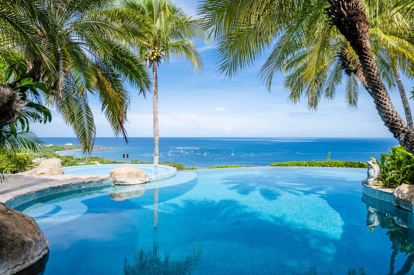 Villa Serenidad Tamarindo — luxury villa photo 1