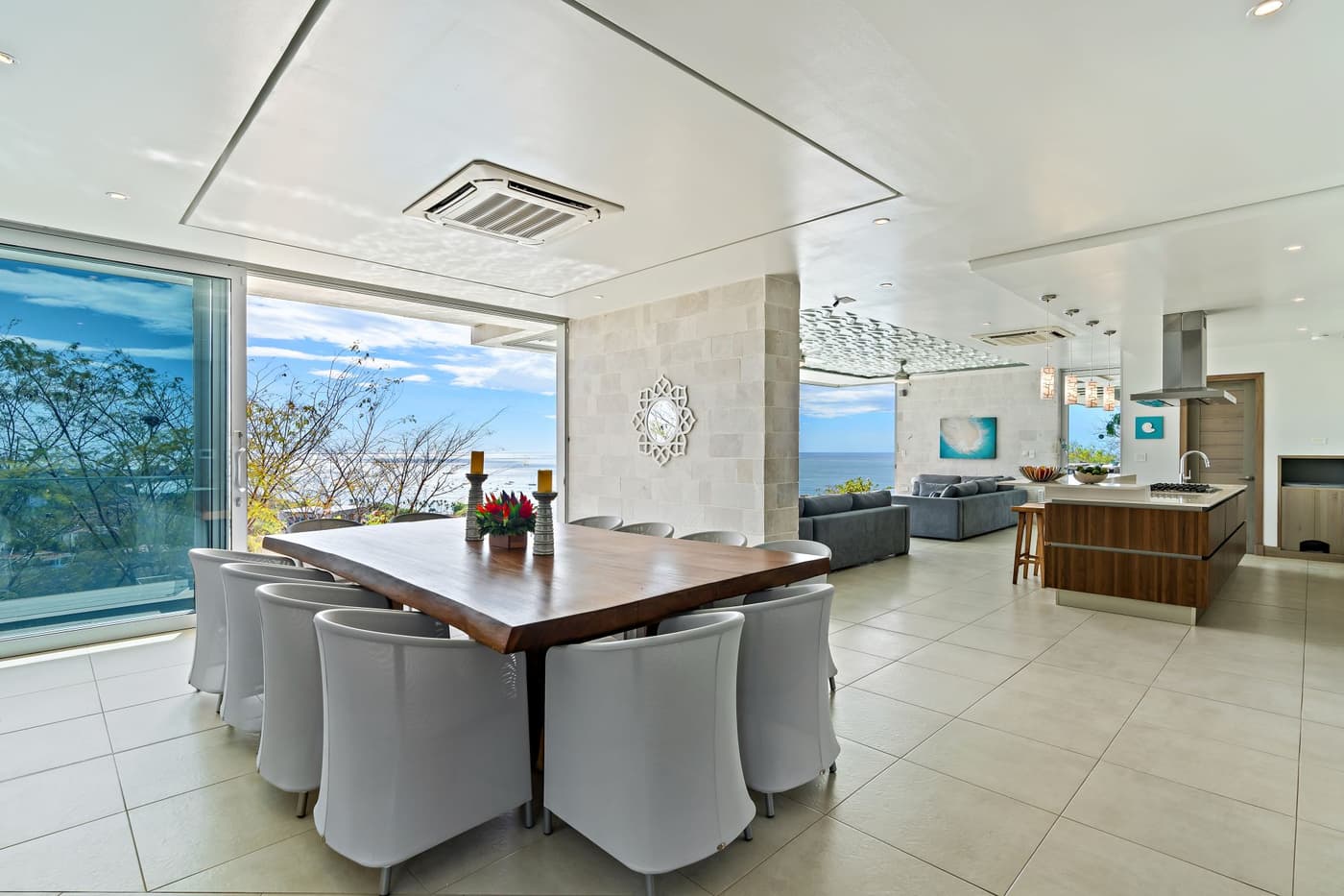 Compass House — luxury villa photo 1