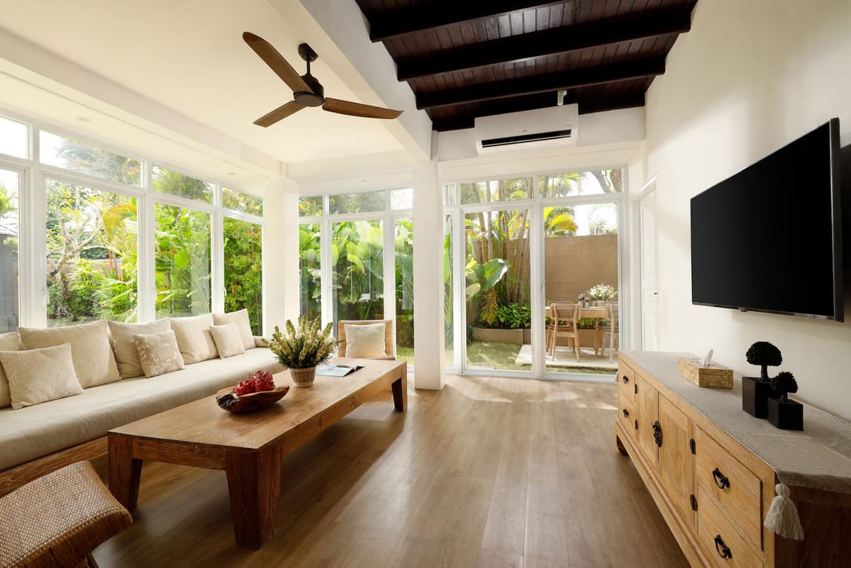 Villa Swarna — luxury villa photo 2