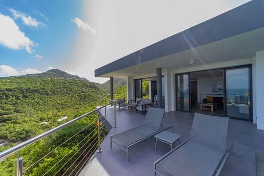 Villa Claire-Lorient — luxury villa photo 34