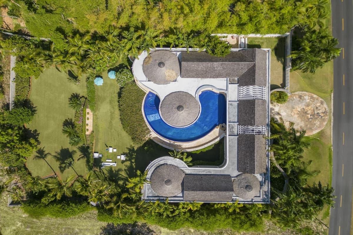 Villa Esfera — luxury villa photo 2