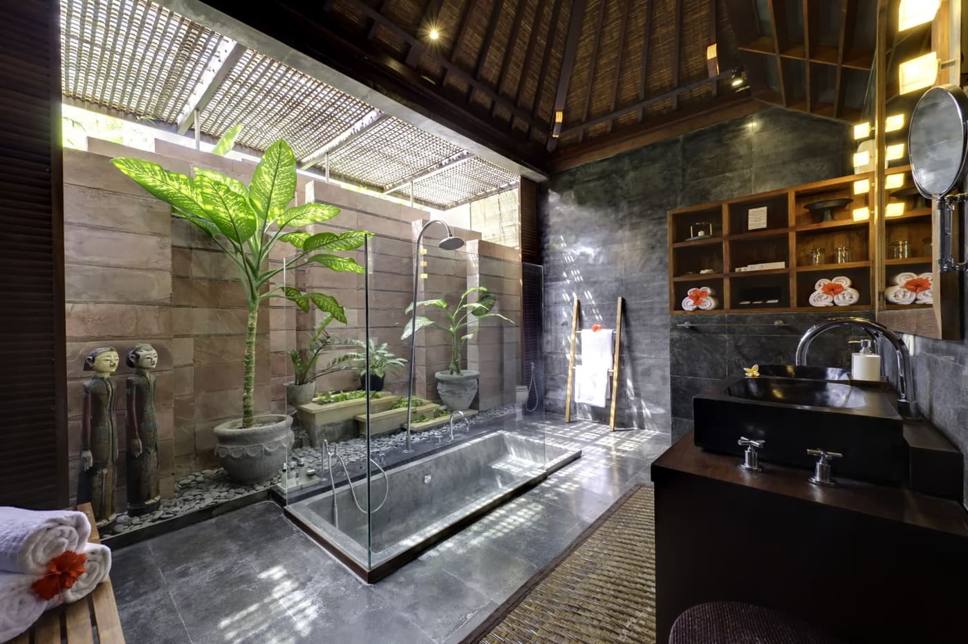 Majapahit - Villa Nataraja — luxury villa photo 3