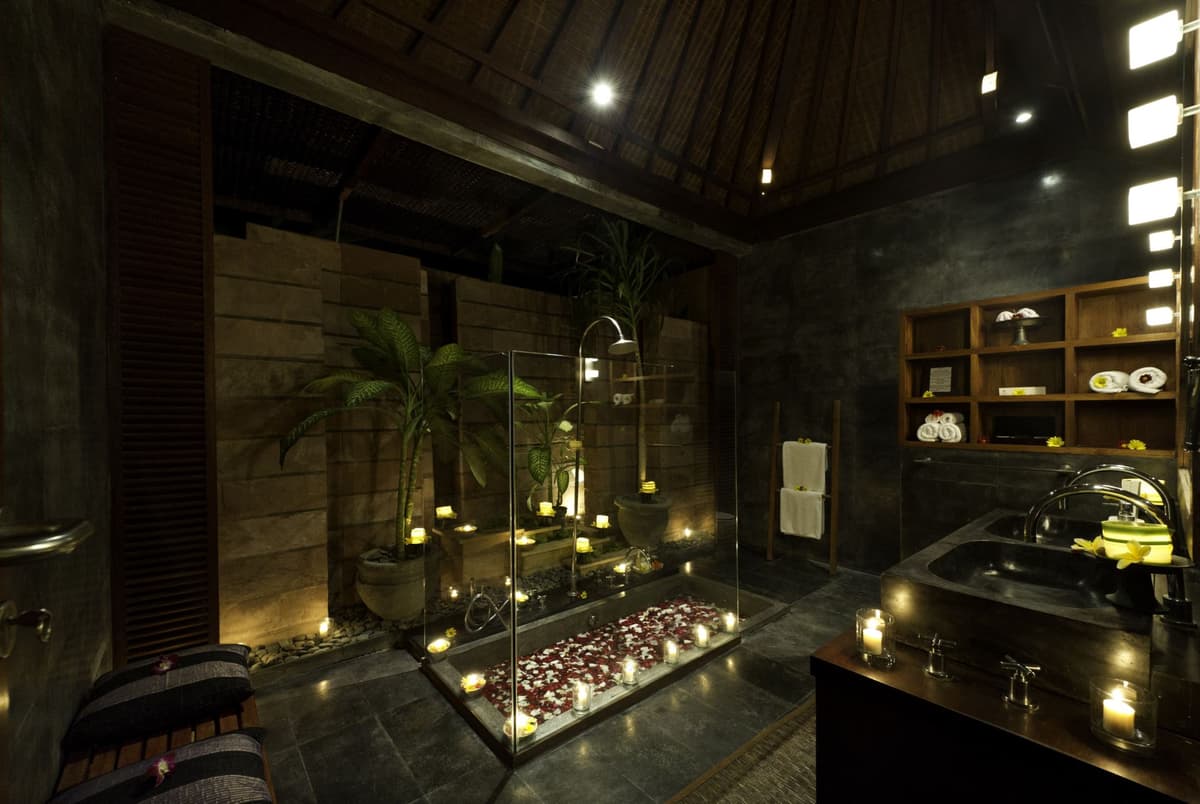 Majapahit - Villa Raj — luxury villa photo 2