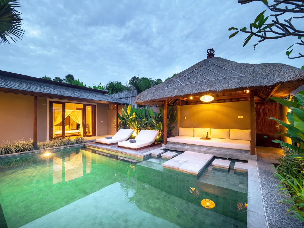 Bumbak Helliconia — luxury villa photo 40