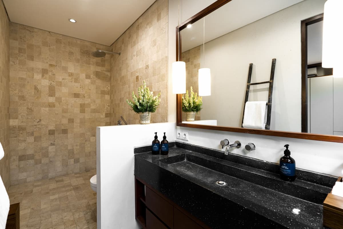 Bumbak Cempaka — luxury villa photo 2