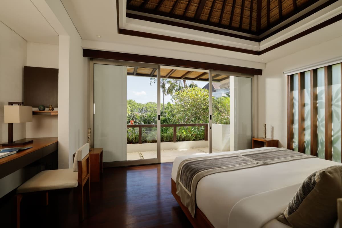 Jimbaran Bay Villas 3BR — luxury villa photo 1