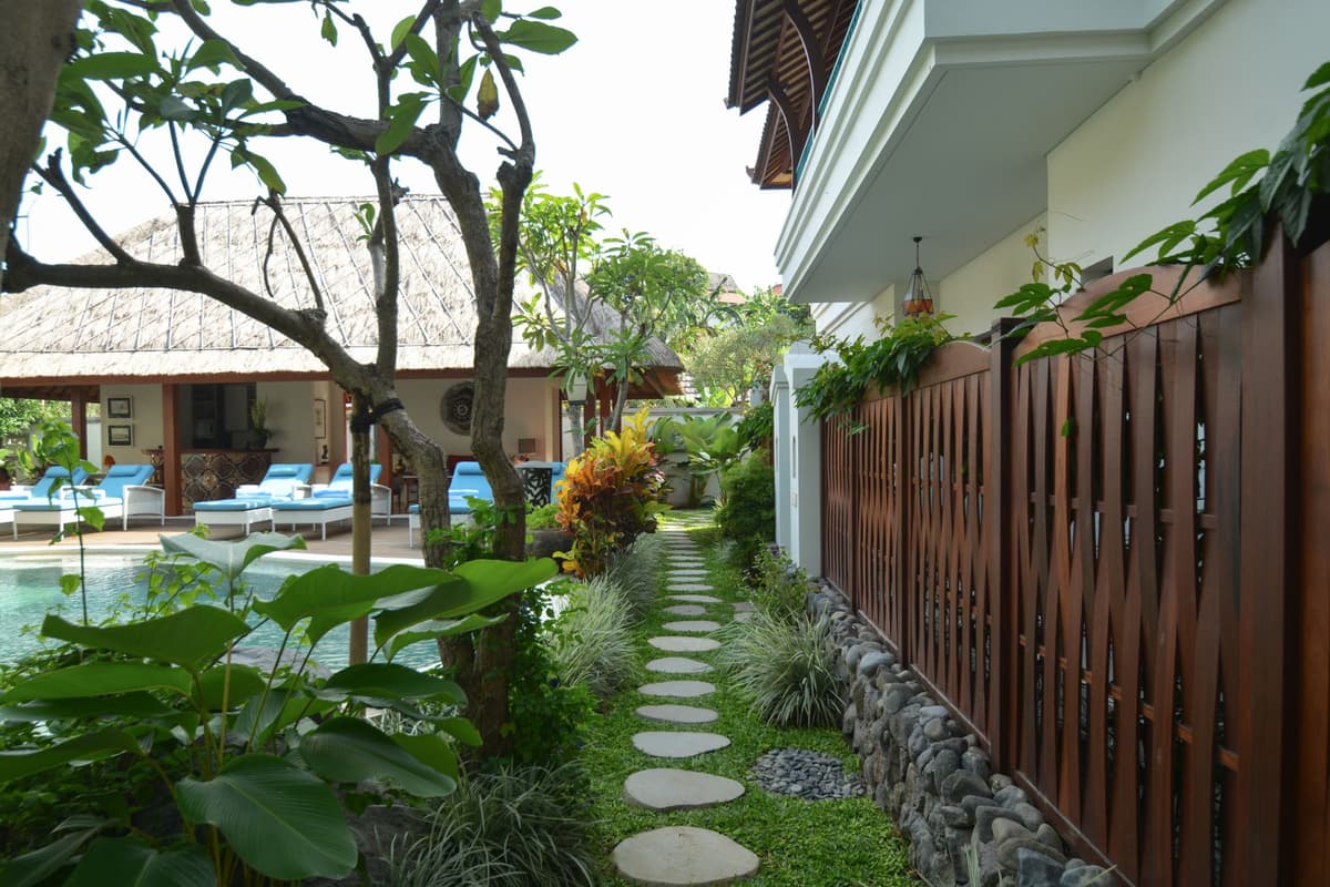 Villa Kama 10BR — luxury villa photo 3