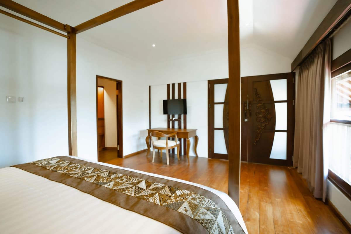 Shanti Estate Villa Cinta — luxury villa photo 47