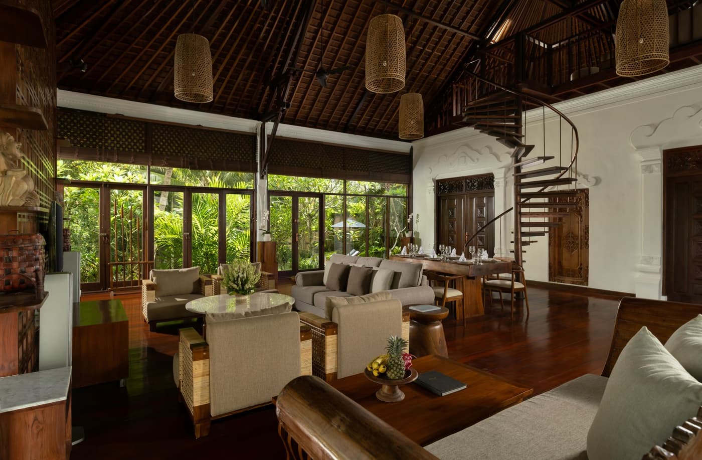 Villa Leona Suweta — luxury villa photo 2
