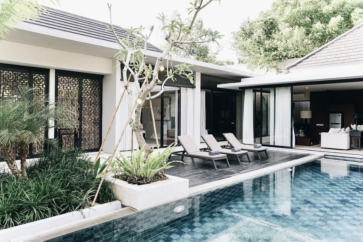Villa Ambergris — luxury villa photo 2