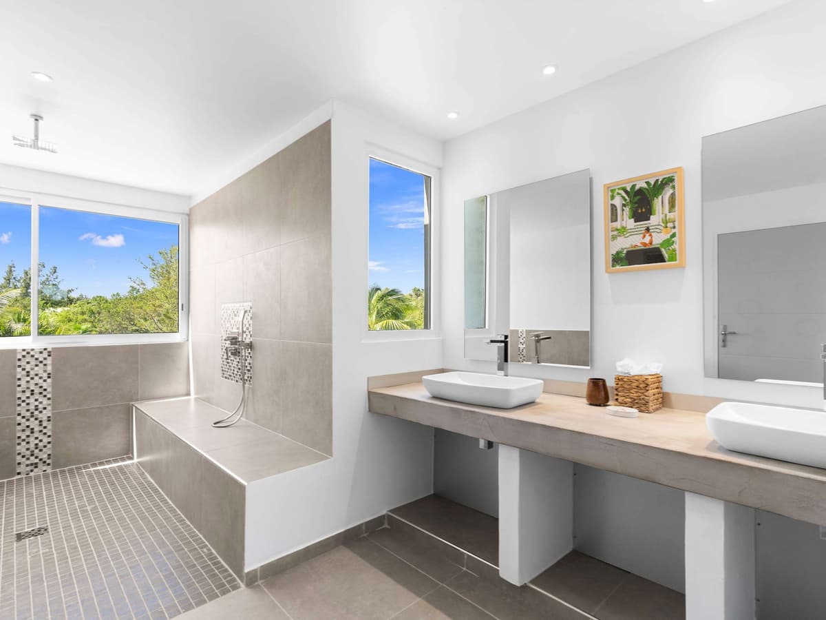Villa Palm Bay — luxury villa photo 1