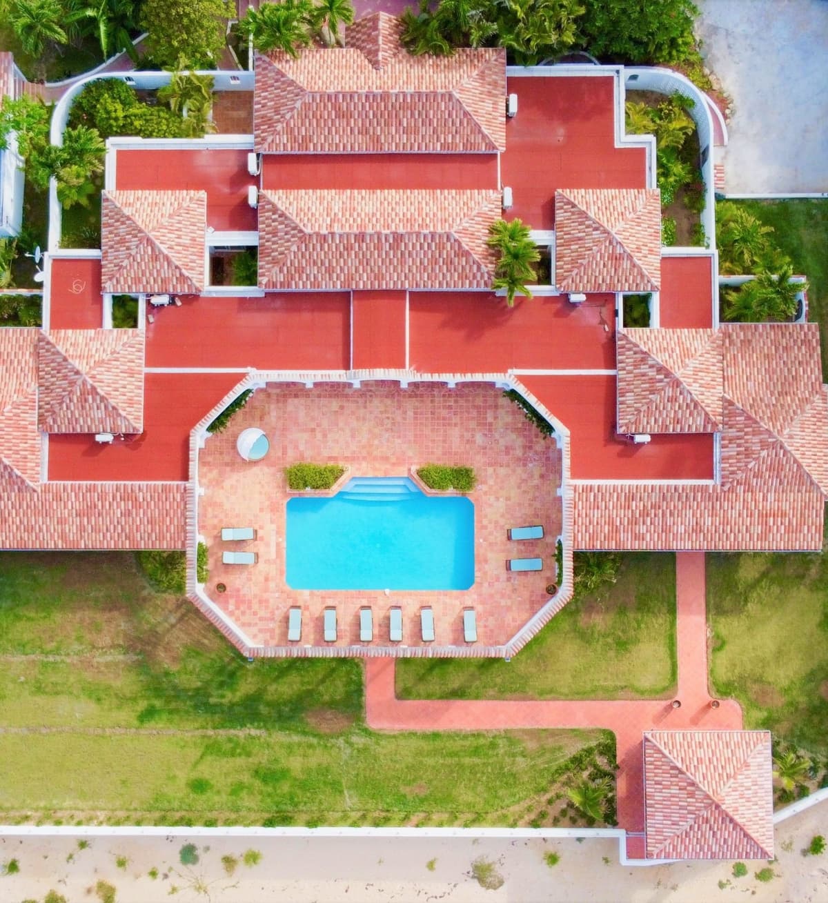 Villa Serena — luxury villa photo 35