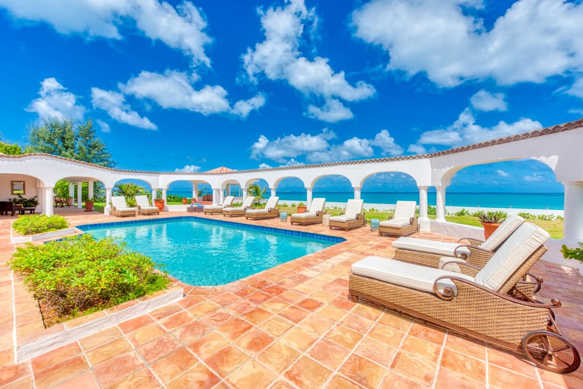 Villa Serena — luxury villa photo 2