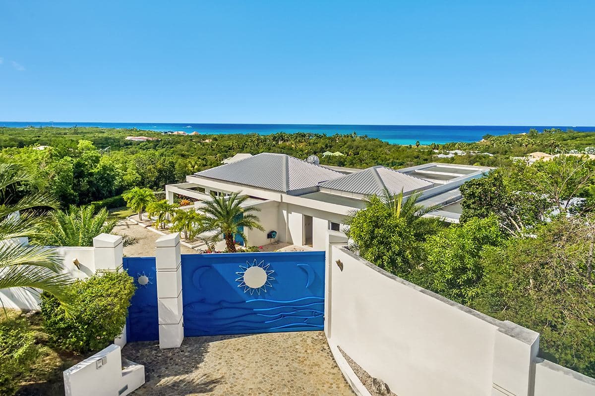 Villa Grand Bleu — luxury villa photo 66