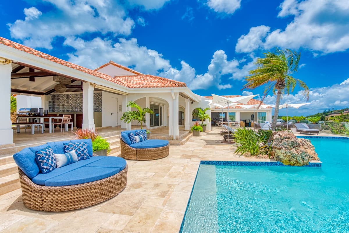 Villa Le Rocher St Martin — luxury villa photo 3