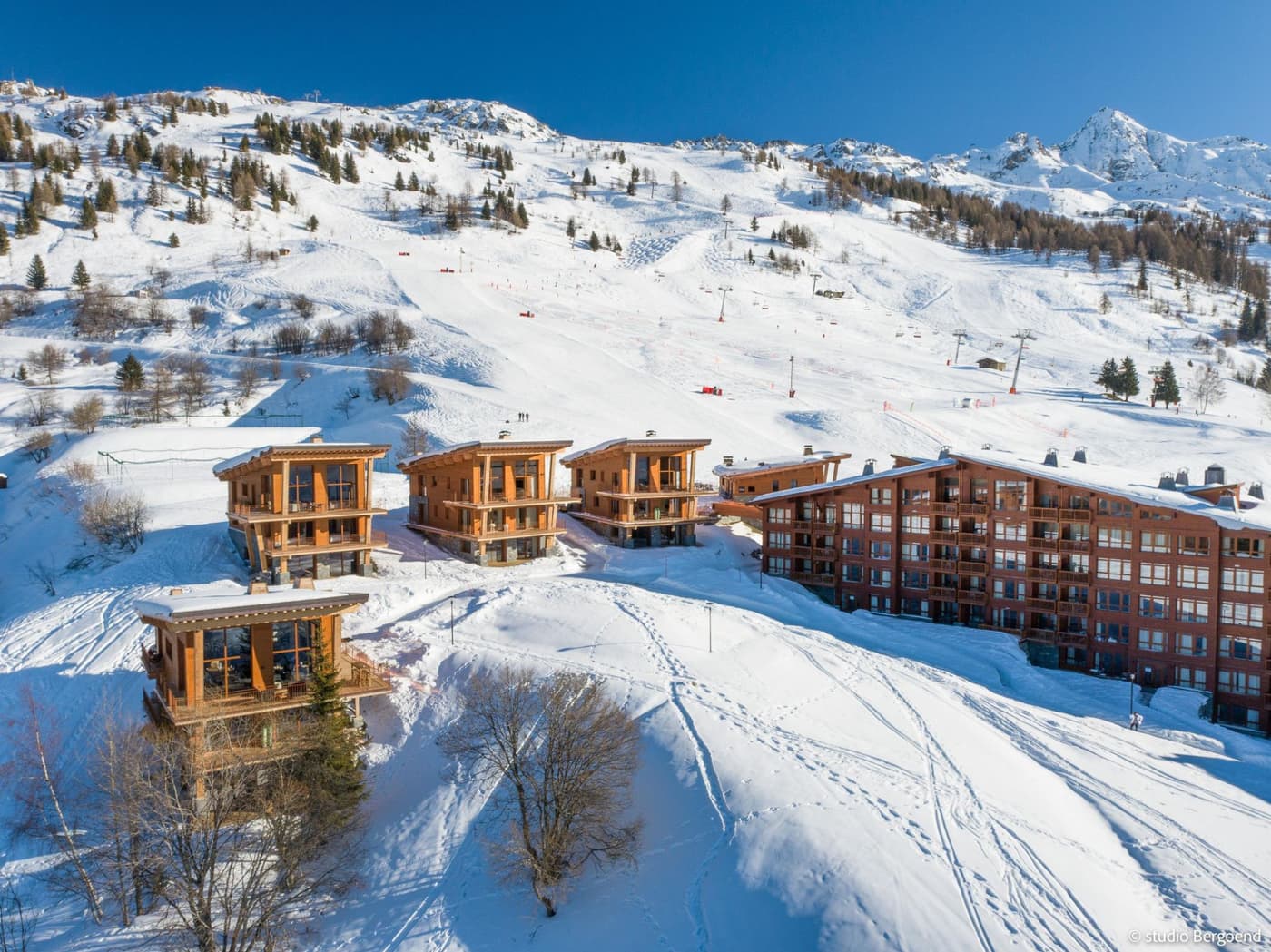 Chalet Osarcs Mille 8 — luxury villa photo 2