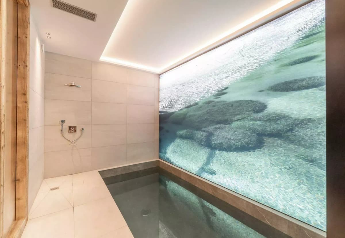 Chalet Bois du Fontanil — luxury villa photo 23