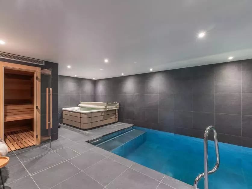 Chalet Combe Loups 3 — luxury villa photo 2