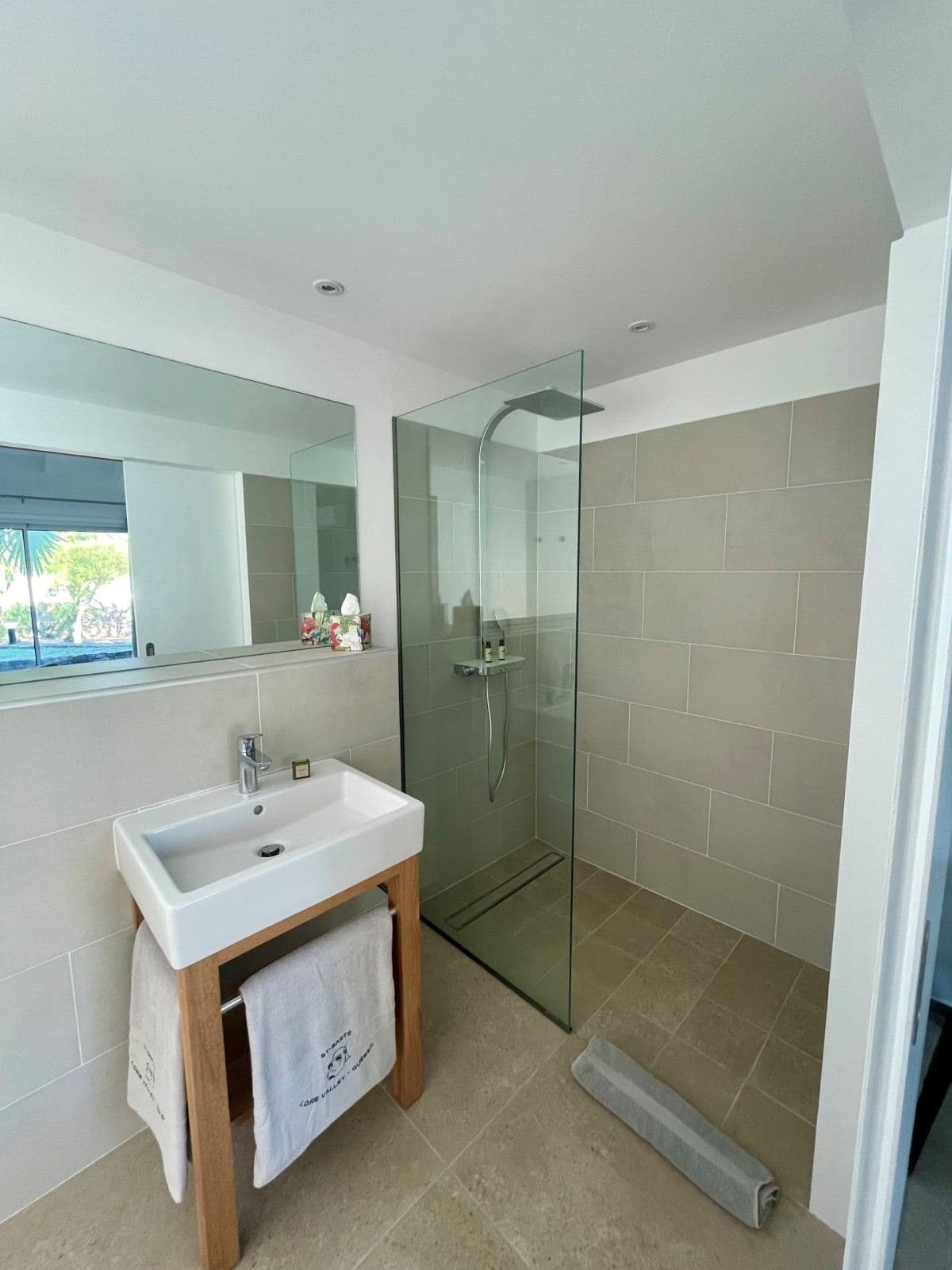 Villa Lagon Bleu — luxury villa photo 34