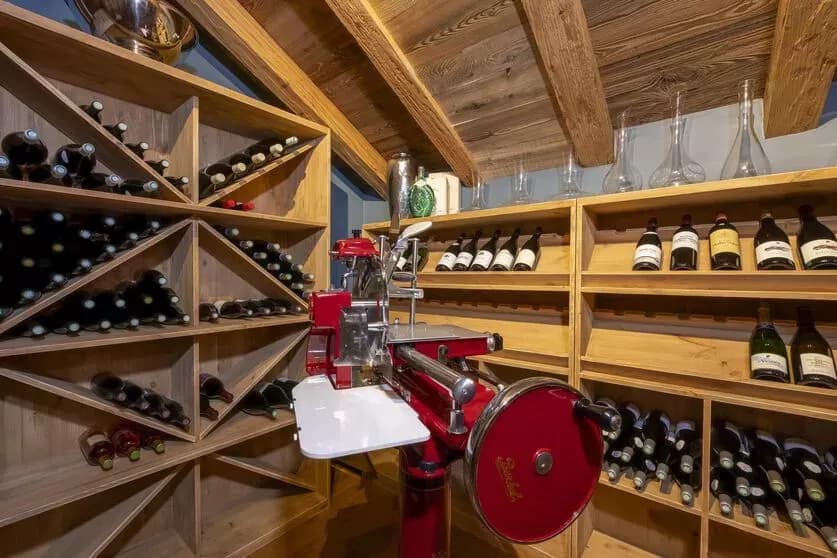 Chalet Kalinka — luxury villa photo 1
