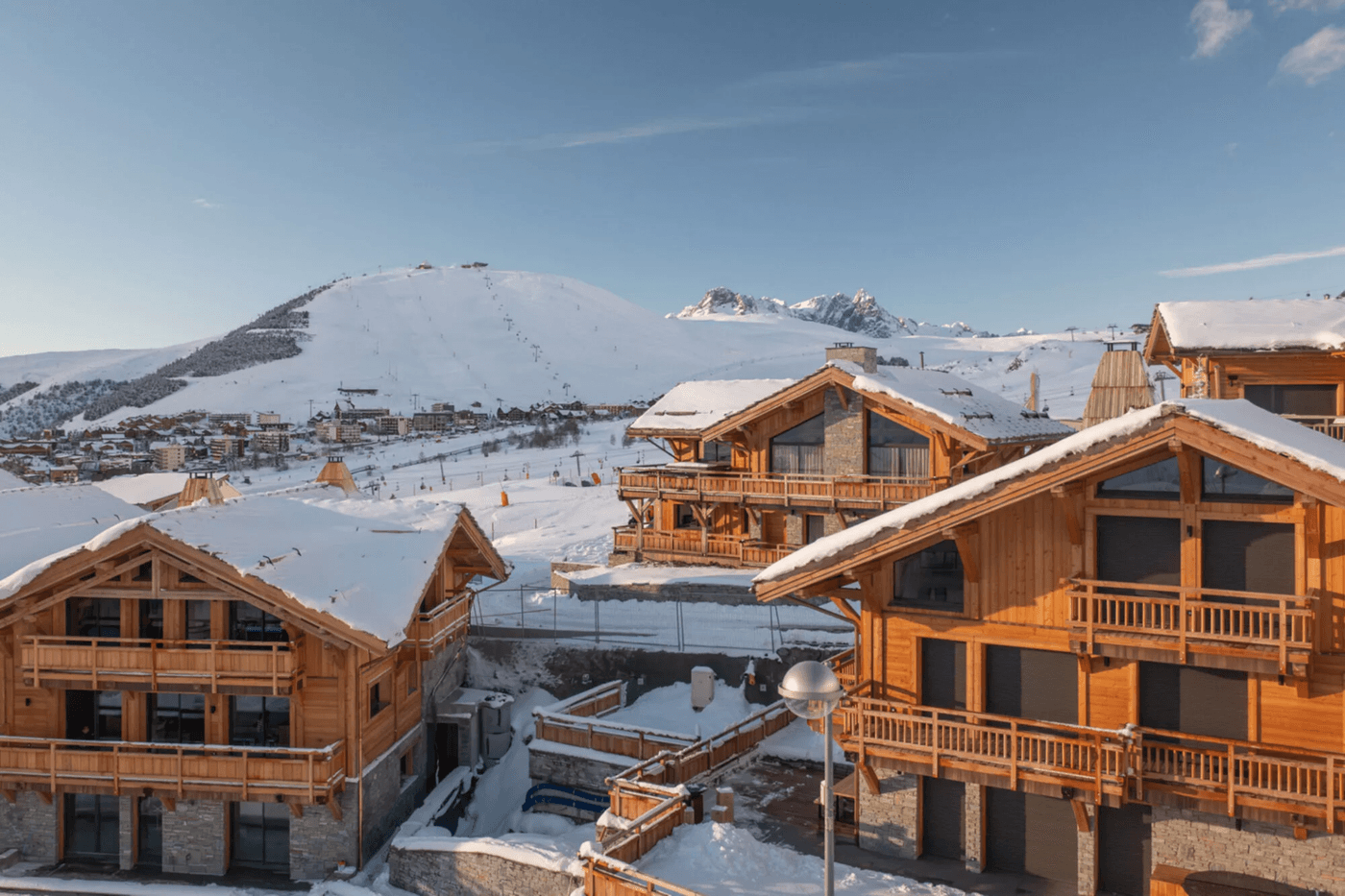 Chalet Torino — luxury villa photo 2