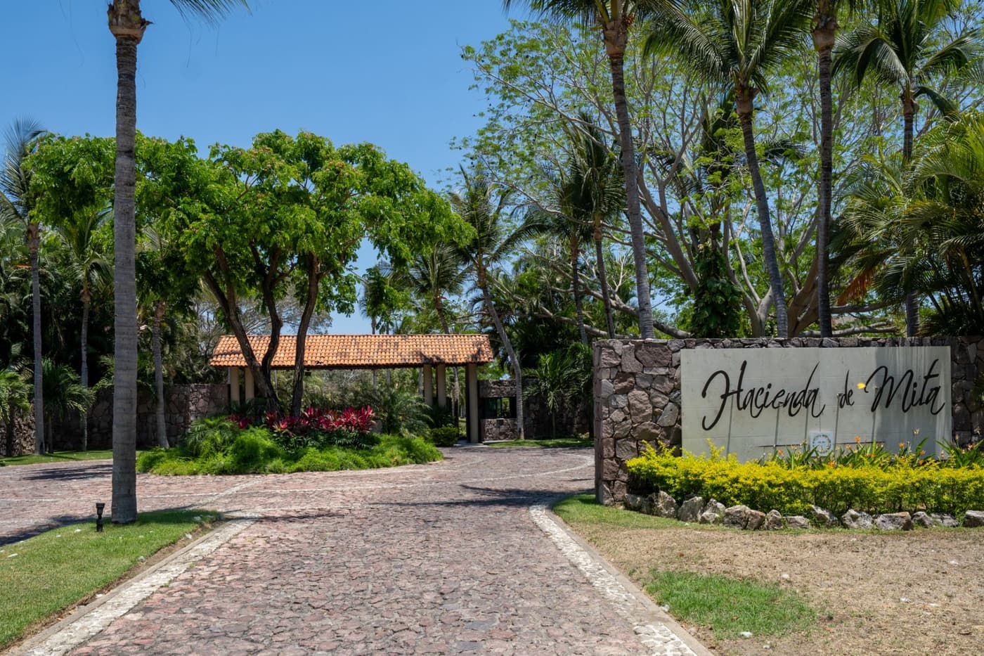 Villa Hacienda de Mita 705 — luxury villa photo 2