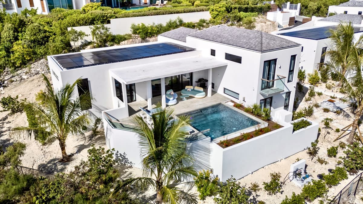 Villa Venus Turks and Caicos — luxury villa photo 2