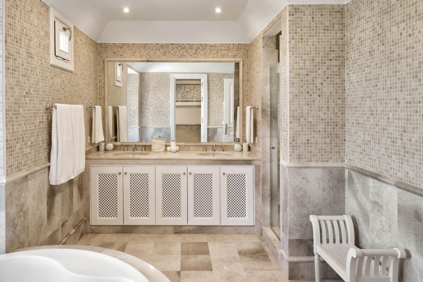 Villa Breeze Spain — luxury villa photo 1