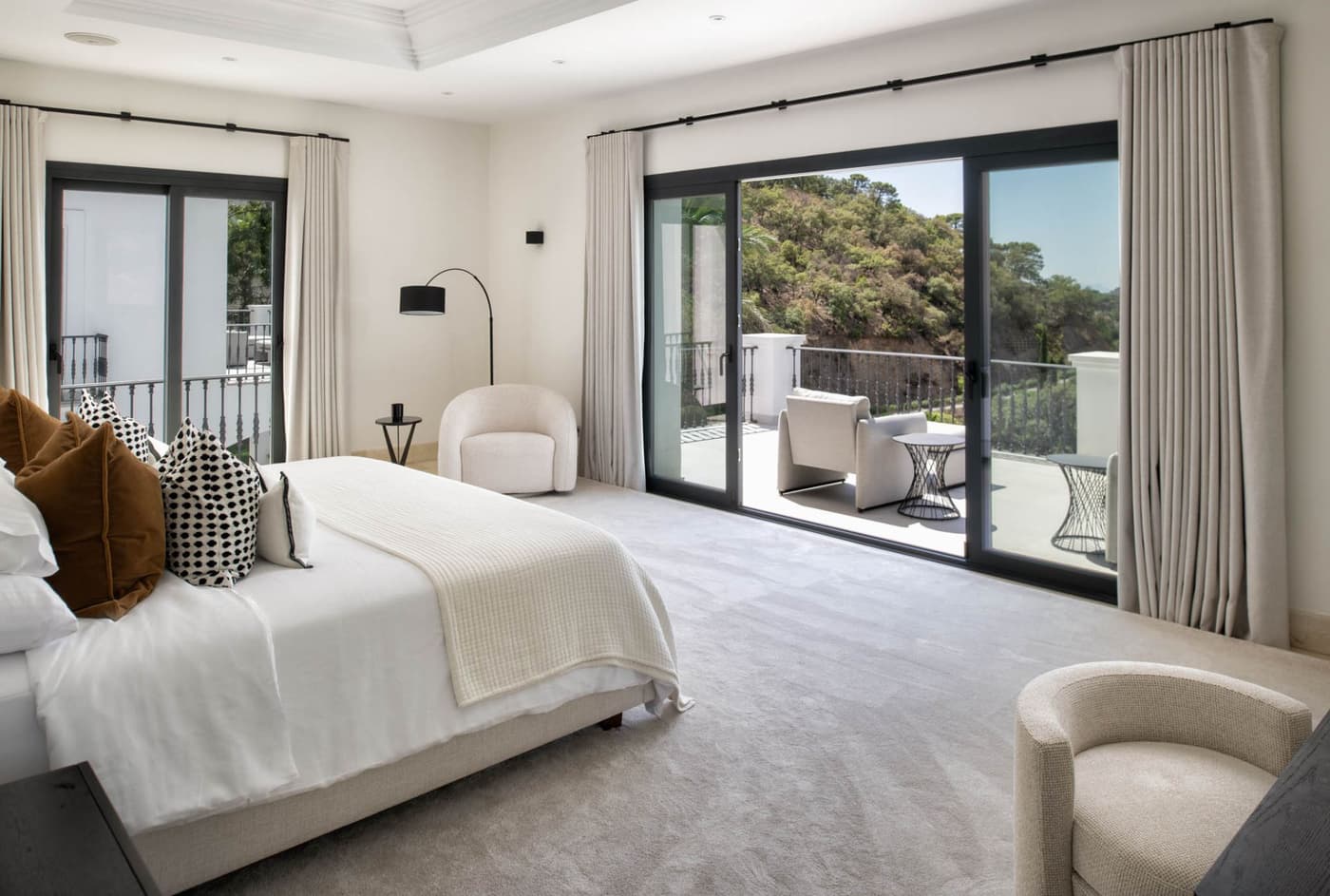 Villa Buleria — luxury villa photo 2
