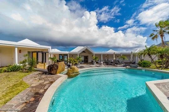 Arrow Estate — luxury villa photo 70