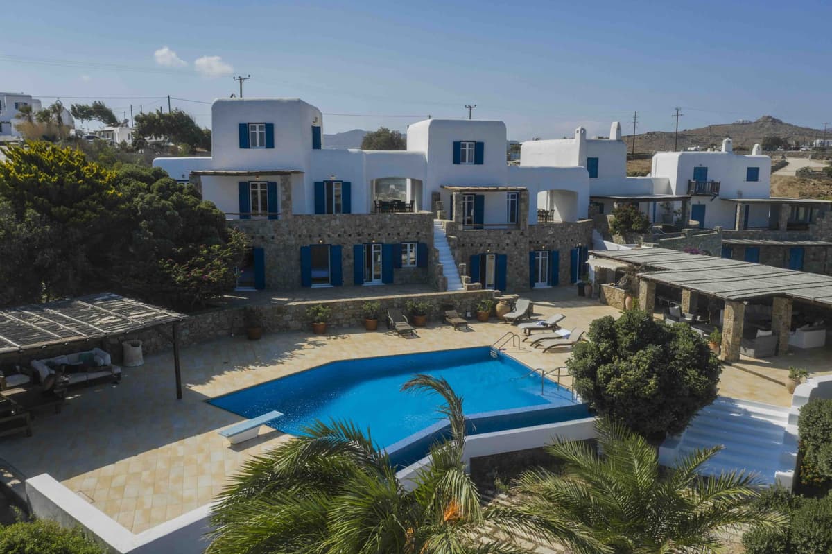 Villa Phoebe — luxury villa photo 3