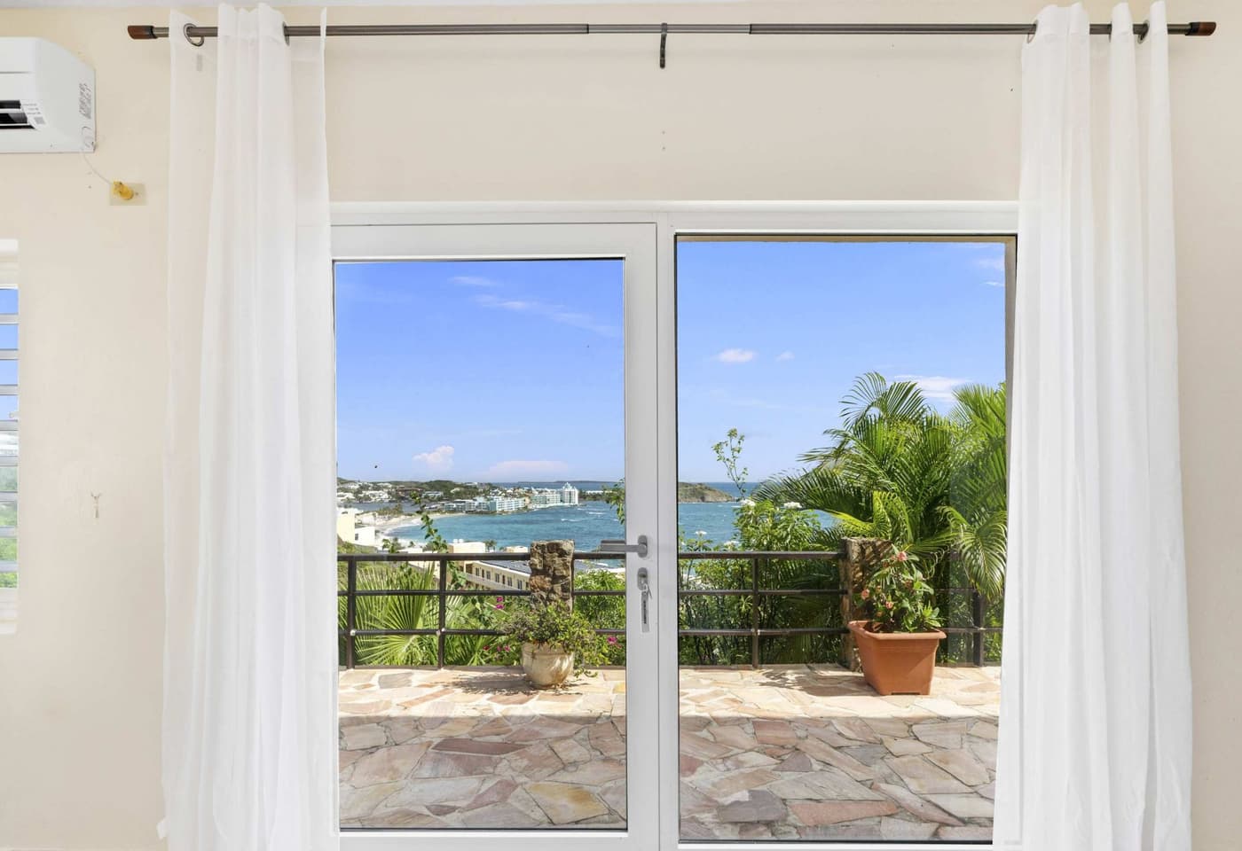 Villa Baywood — luxury villa photo 3