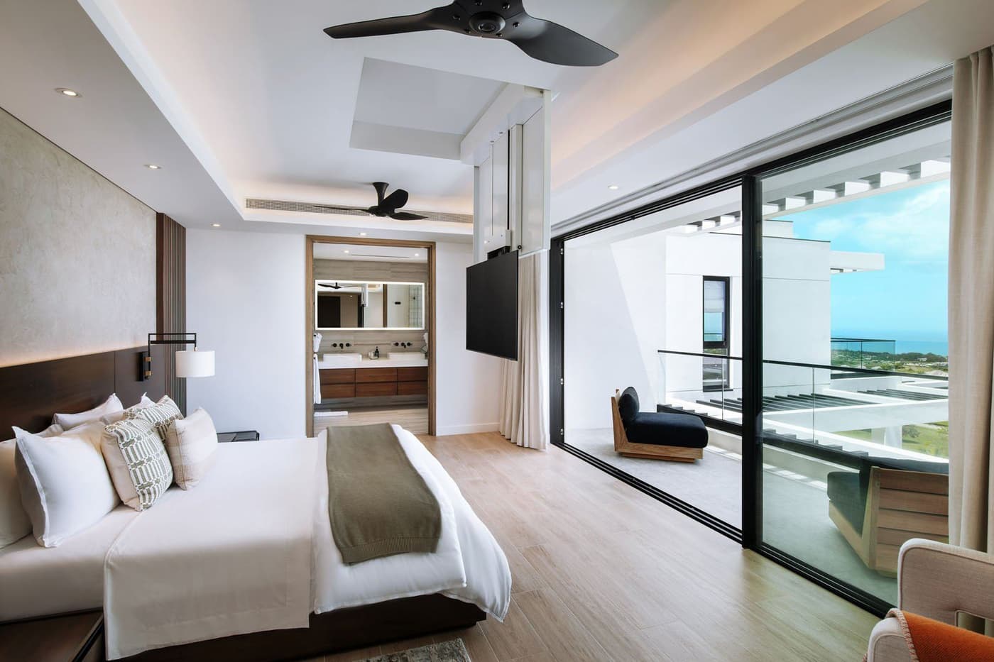 Apes Hill Fairwinds — luxury villa photo 1