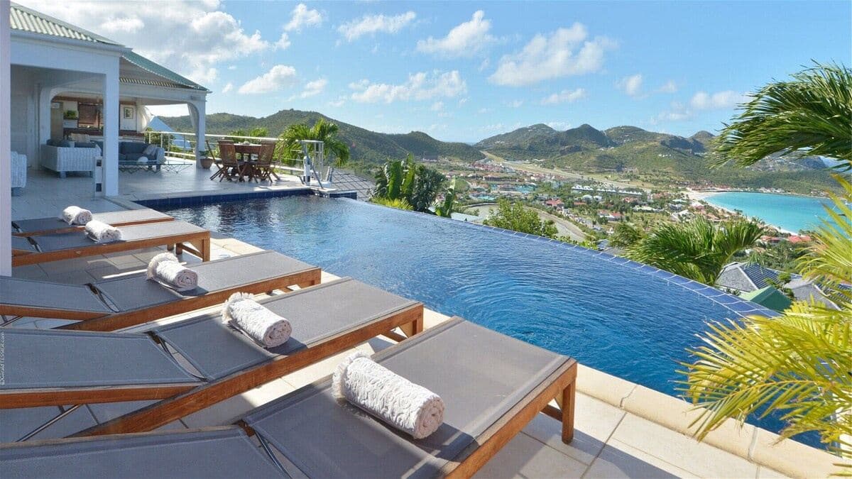 Estate Azalea — luxury villa photo 1