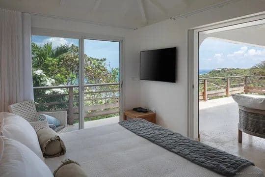 Villa Hill — luxury villa photo 2