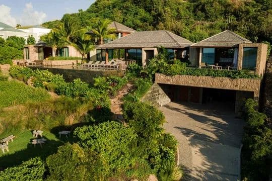 Issayah Estate — luxury villa photo 95