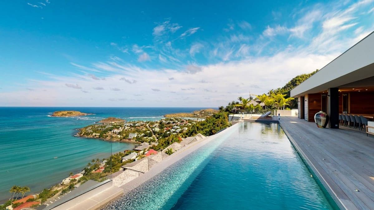 Mythique Estate — luxury villa photo 1