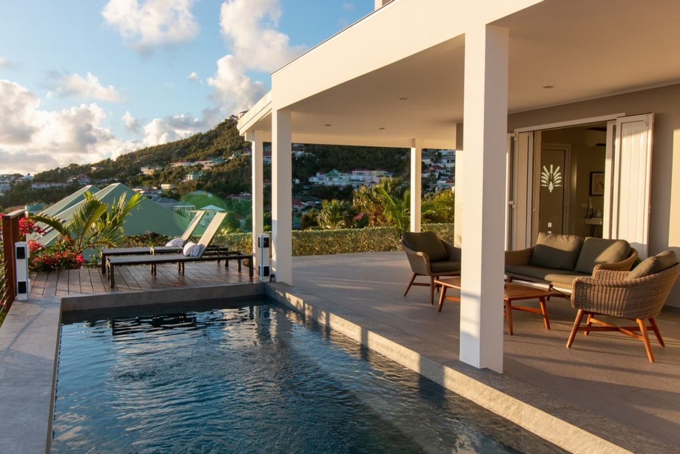 Villa Ouanalao — luxury villa photo 1