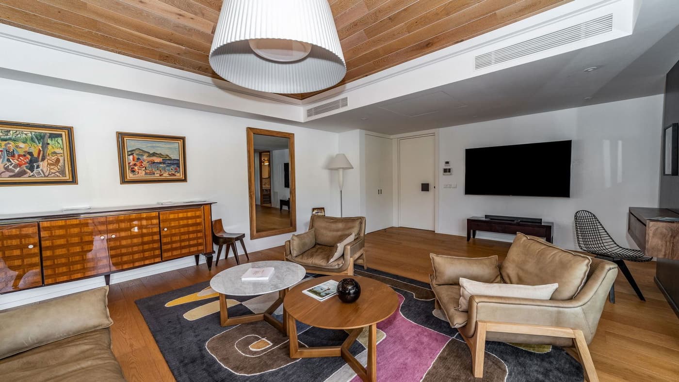Villa Mardix Light — luxury villa photo 3