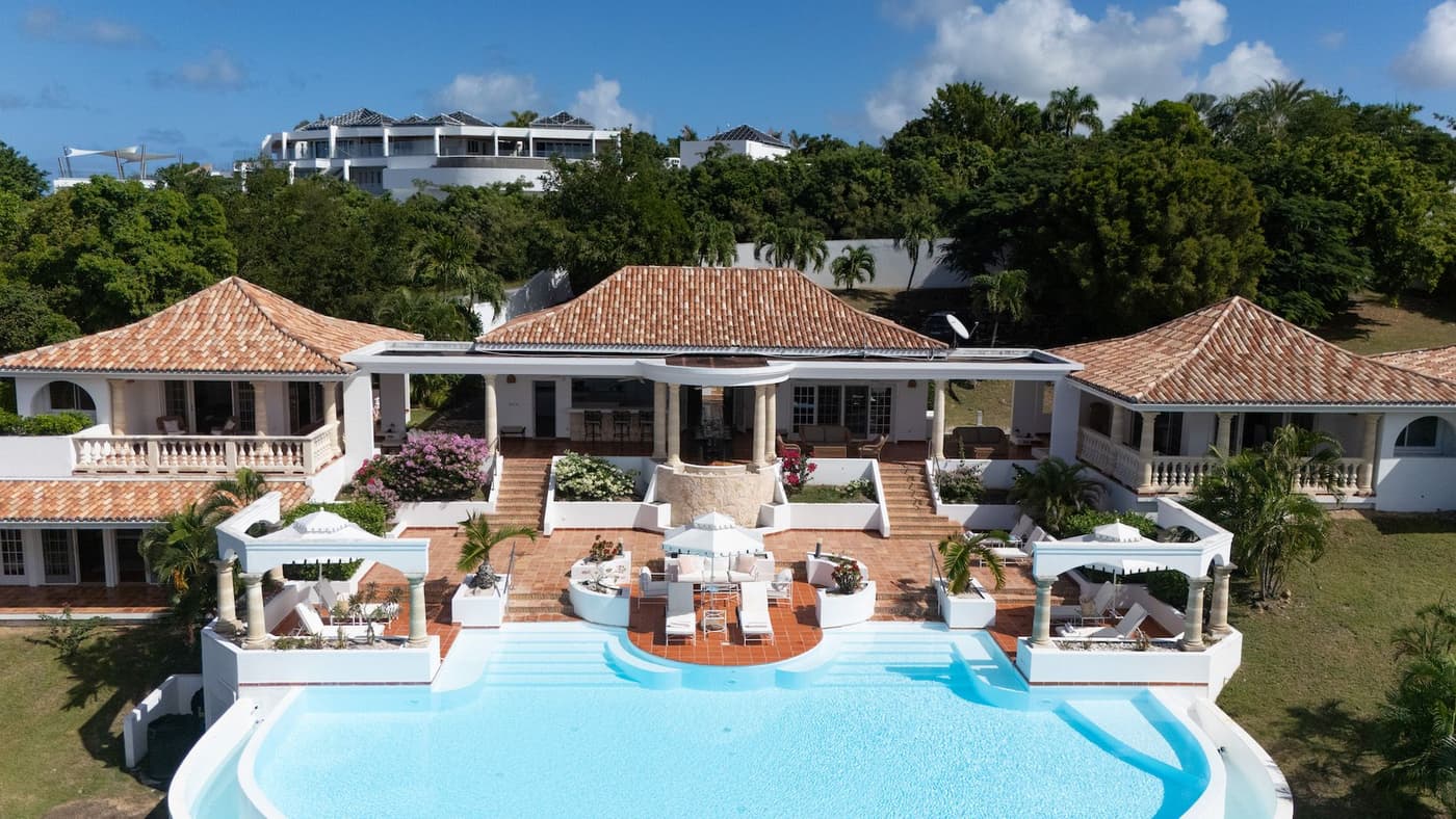 Villa Mariposa — luxury villa photo 47