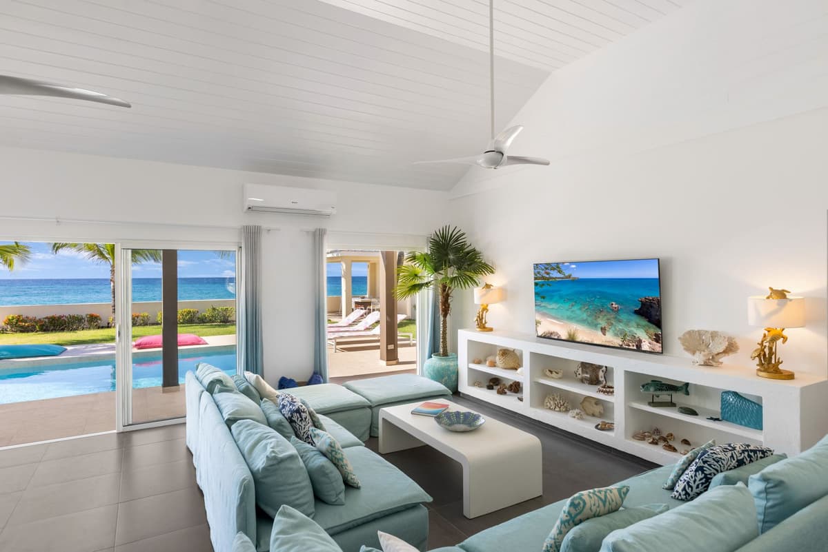 Villa Beach Secrets-Beacon Hill — luxury villa photo 20