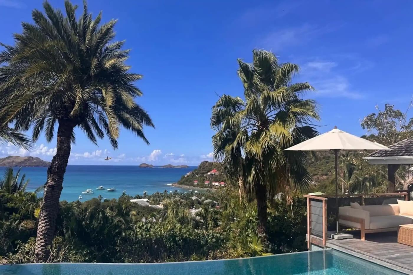 Villa Coco Blue — luxury villa photo 1