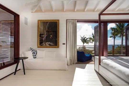 Sun Estate — luxury villa photo 2